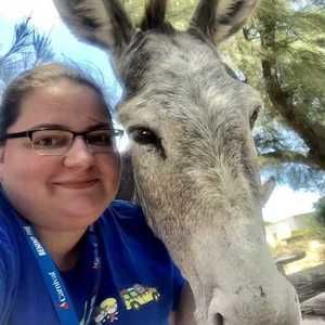 Meet your Posher, Stacy